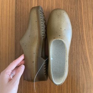 Plasticana Gardana clogs, NWOT, size 39